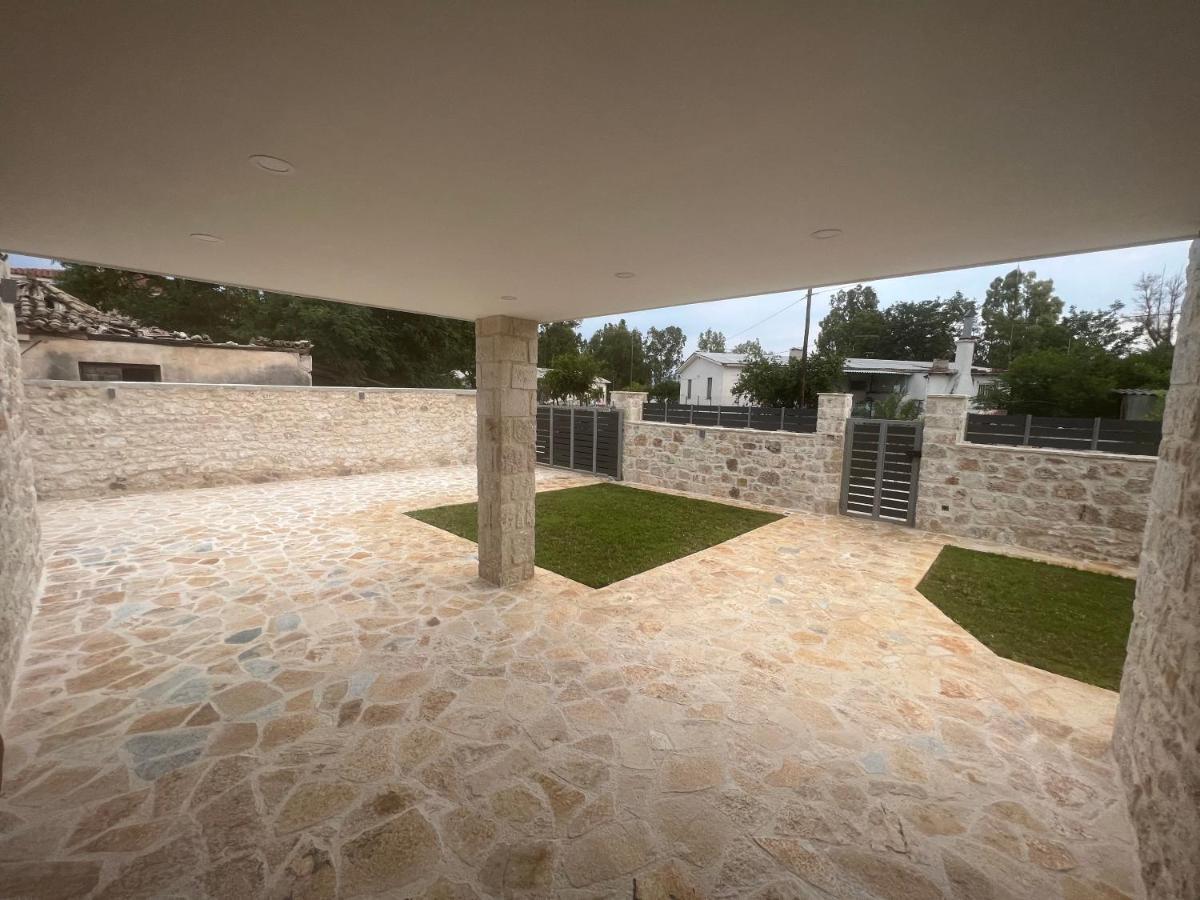 Ag.Stone.Home Isthmia Exterior foto